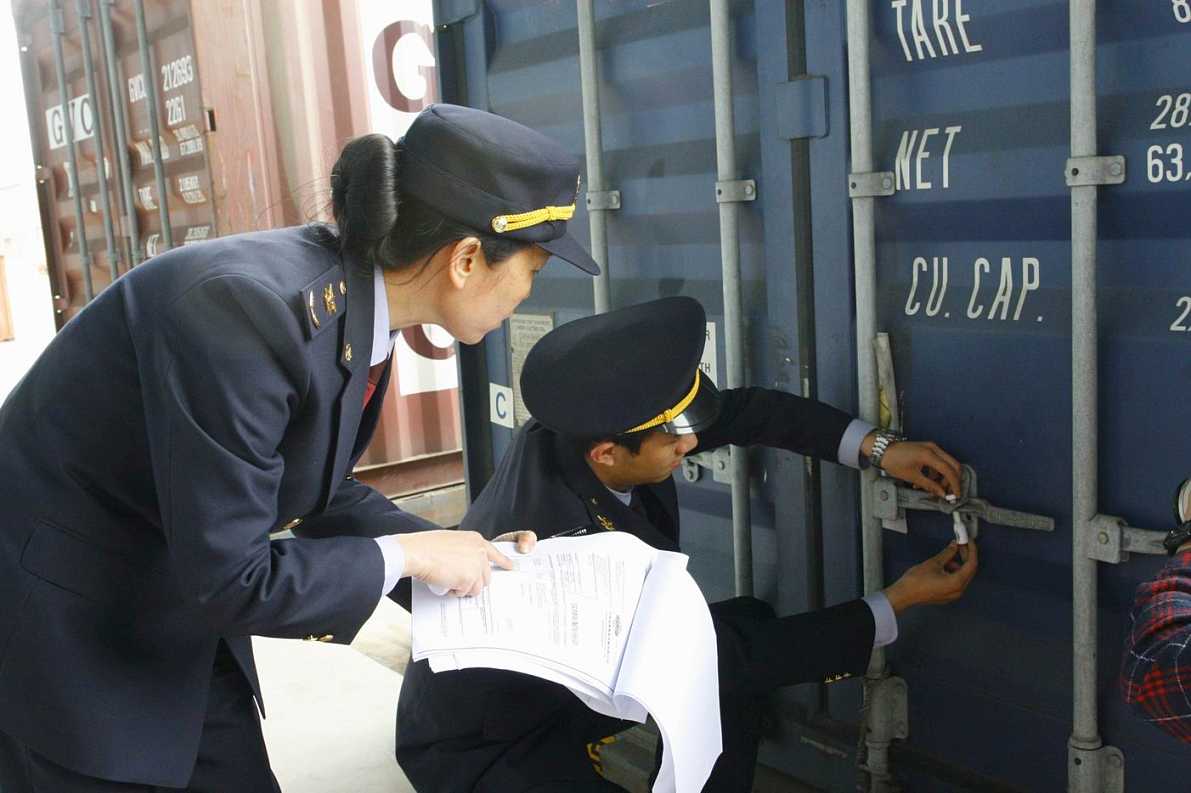 進(jìn)出口報(bào)關(guān)、報(bào)檢服務(wù)